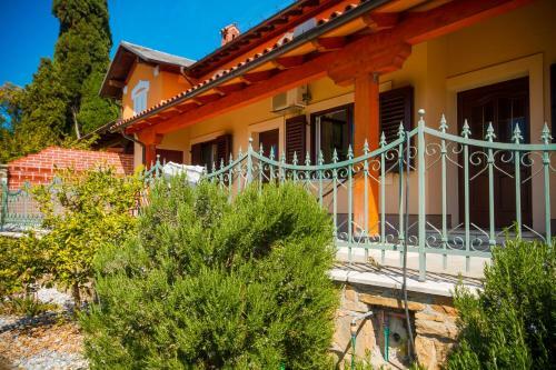 Apartments Antic