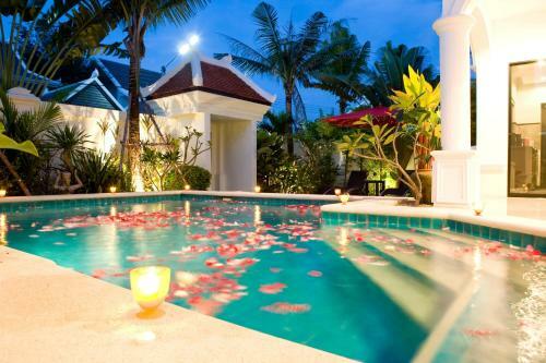 Hotel Palm Grove Resort, Pattaya