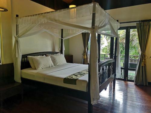 Hotel Kao Tao Villa Beach Resort