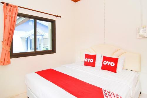 Hostal Oyo 570 Seaside Hua Hin