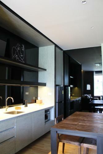 Hotel Atta Lakeside Resort Suite