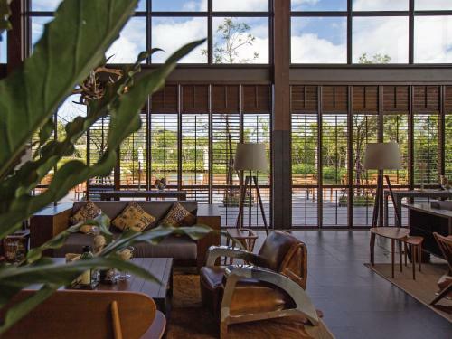 Hotel Atta Lakeside Resort Suite