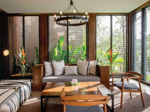 Hotel Atta Lakeside Resort Suite