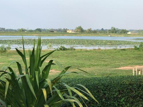 Hotel Baan Suan Rim Nam