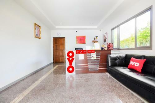 Aparthotel Oyo 732 Juthamas Hotel