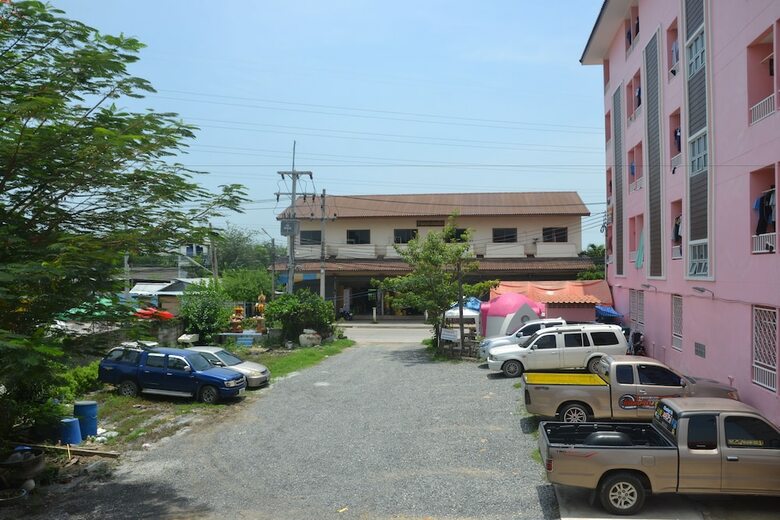 Bun Som Apartment