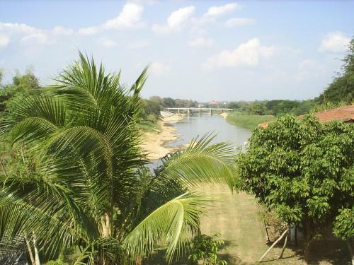 Ban Rim Nam Riverside Resort
