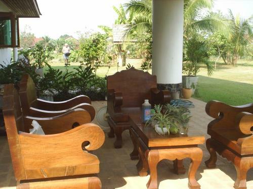 Ban Rim Nam Riverside Resort