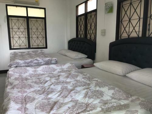 Hotel Rubtawan Sichang Resort