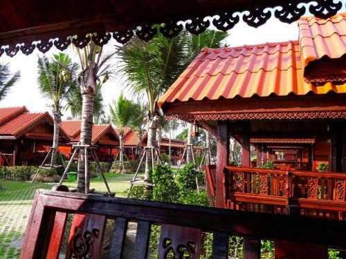 Hotel Ploenura Resort Laemsing