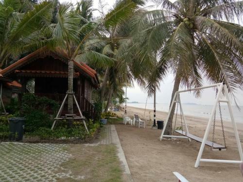 Hotel Ploenura Resort Laemsing