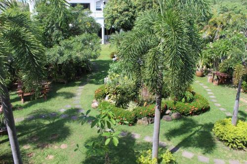 Hotel White Elephant Resort