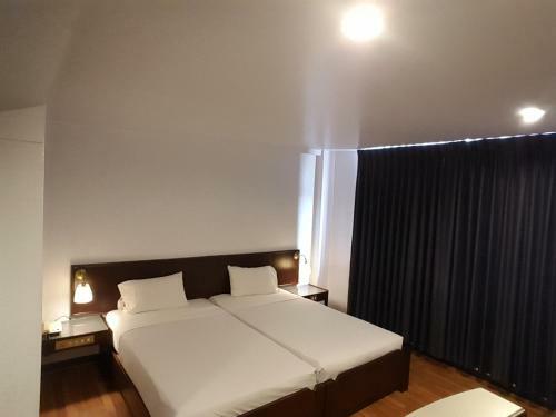 Dusit Hotel