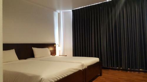 Dusit Hotel