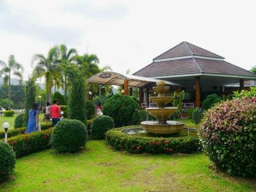 Hotel Tanaosri & Creekside Resort