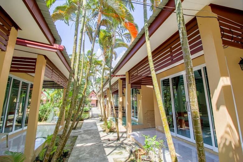 Hotel Best House Resort