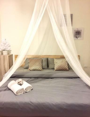 Albergue 24 Poshtel Salaya