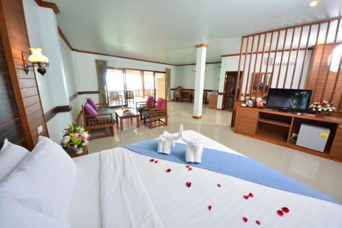 Hotel Haad Yao Bayview Resort & Spa