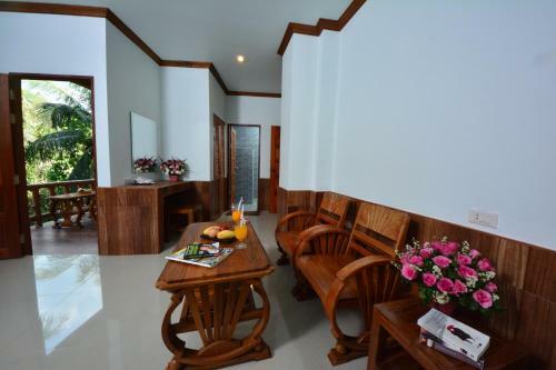 Hotel Haad Yao Bayview Resort & Spa