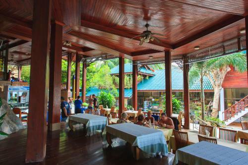 Hotel Haad Yao Bayview Resort & Spa