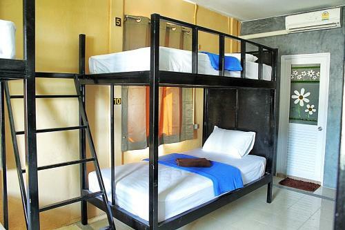 Albergue Phangan Guest House