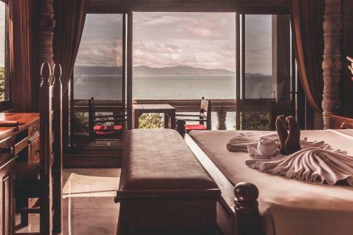 Blue Hill Beach Resort By Le Palais Hotel