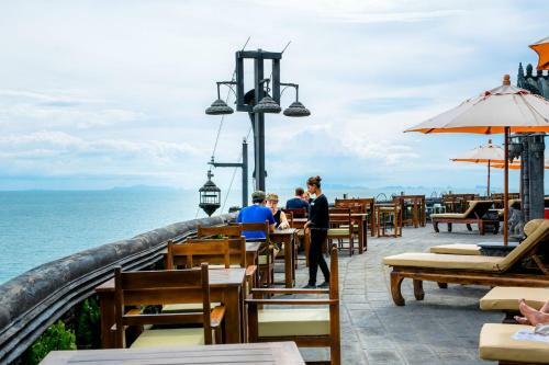 Blue Hill Beach Resort By Le Palais Hotel