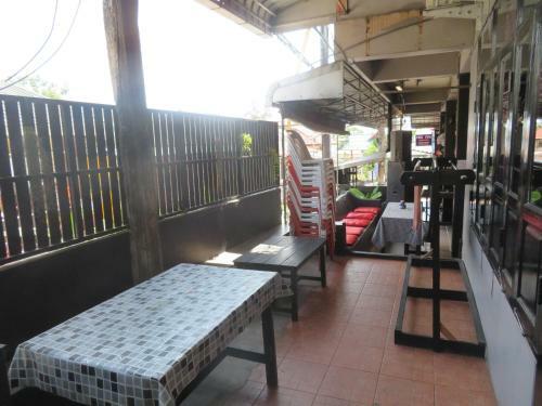 Hostal Same Same Guesthouse, Bar & Restaurant