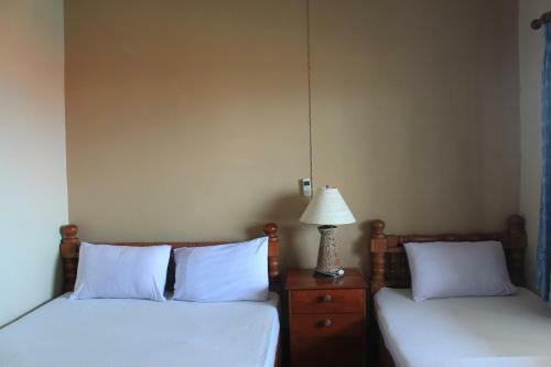 Hostal Baan Talay Guesthouse