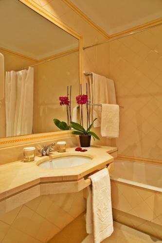 Hostal Estalagem Lago Azul