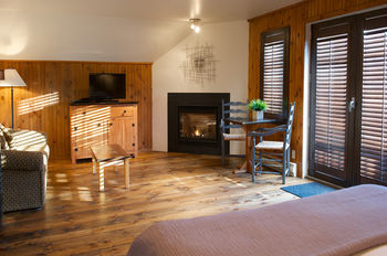 Posada Auberge Du Lac Taureau