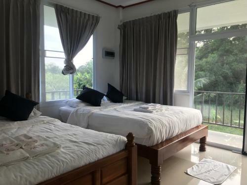 Hostal V&k Baansuankaew Resort
