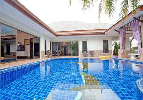 Victoria Villa Madonna