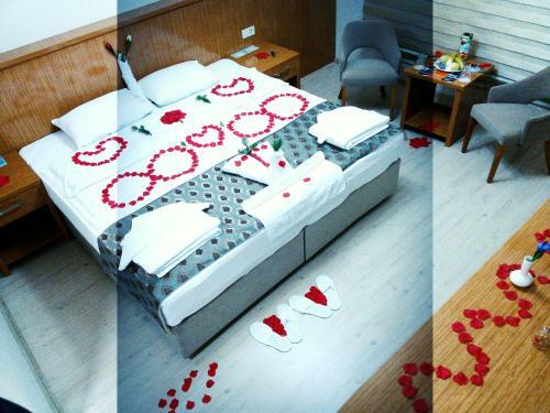Umur Hotel