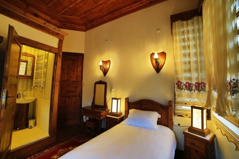 Bed & Breakfast Ak?fbey Kona?i