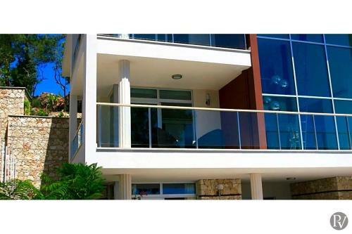 Islamlar Villa Sleeps 10 Pool Air Con Wifi