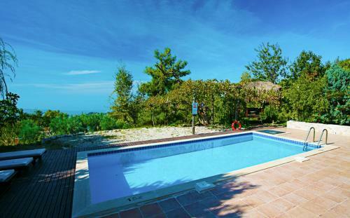 Islamlar Villa Sleeps 6 Pool Air Con Wifi