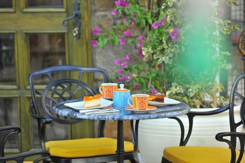 Bed & Breakfast Petrino G�k�eada Hotel&kitchen