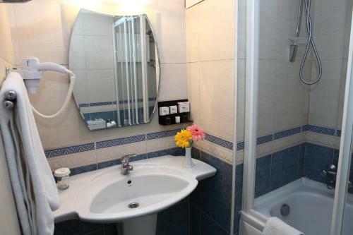 Buyuk Saruhan Hotel
