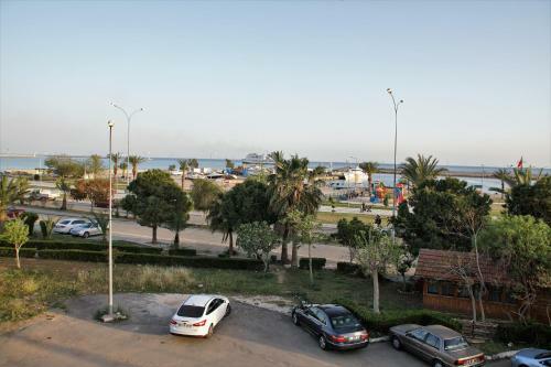 Bed & Breakfast Marina Hotel