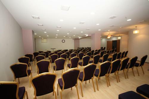 Yucel Hotel