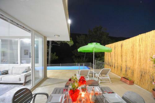 Private Villa Aldora