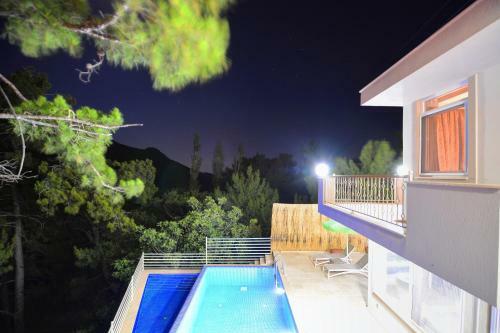 Private Villa Aldora