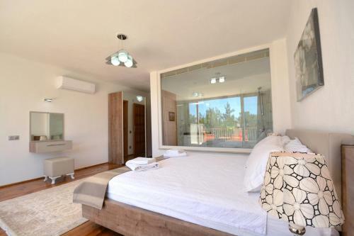 Private Villa Aldora