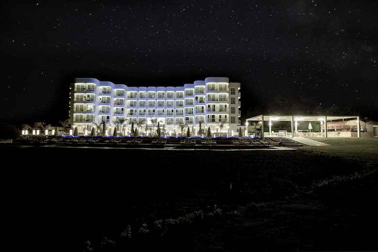 Marpessa Blue Beach Resort & Spa Hotel