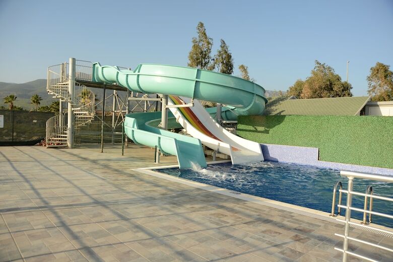 Marpessa Blue Beach Resort & Spa Hotel
