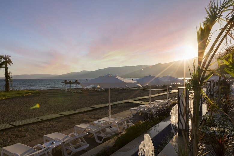 Marpessa Blue Beach Resort & Spa Hotel