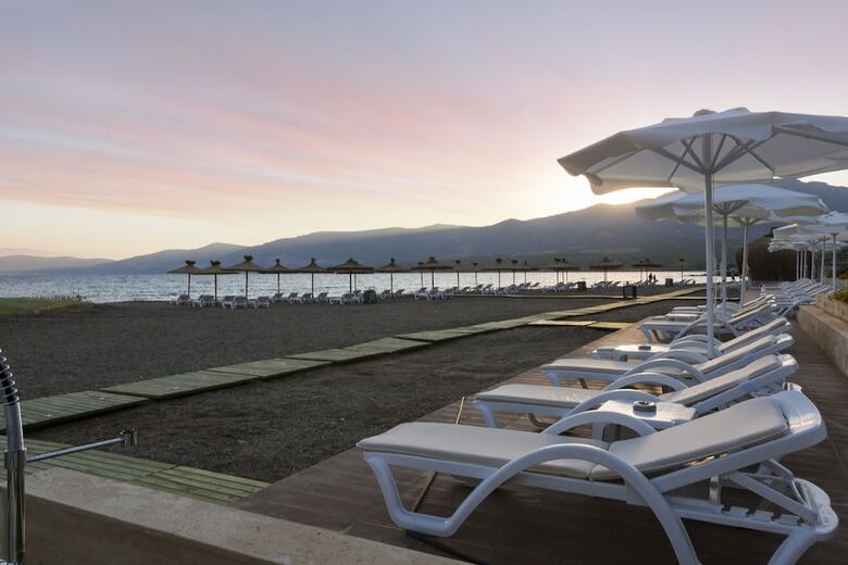 Marpessa Blue Beach Resort & Spa Hotel