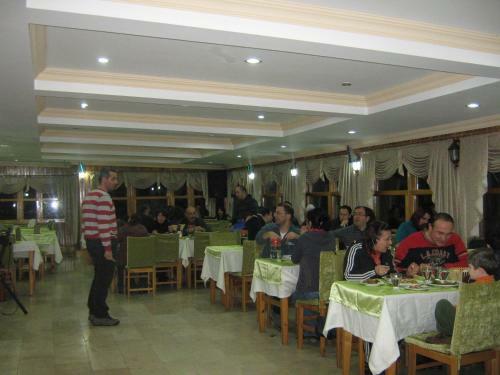 Sis Hotel