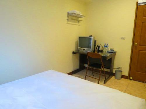 Bed & Breakfast Ez Stay Juifen(Ruifang Station)